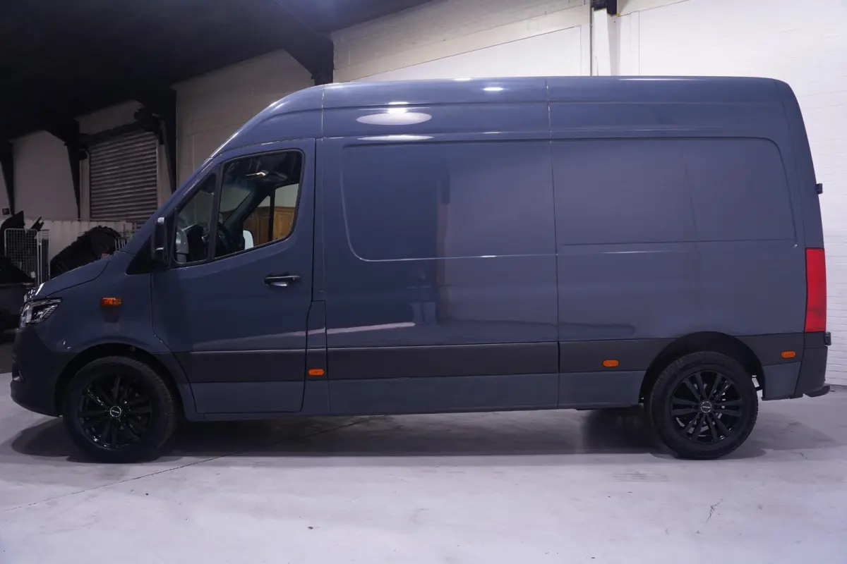 315 CDI 150 pk L2H2 Aut. Navi, 18" LMV, 360 Camera LED Koplampen, Adapt. Cruise, Laadruimte Pakket, PDC V+A, 2-Zits