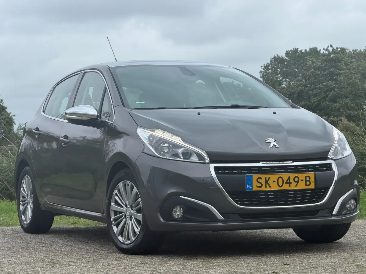 1.2 e-THP 110pk Allure - Gris Platinium - Panoramadak/Carplay/Cruise