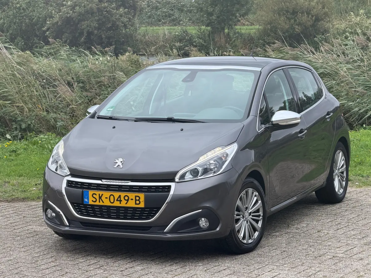 1.2 e-THP 110pk Allure - Gris Platinium - Panoramadak/Carplay/Cruise
