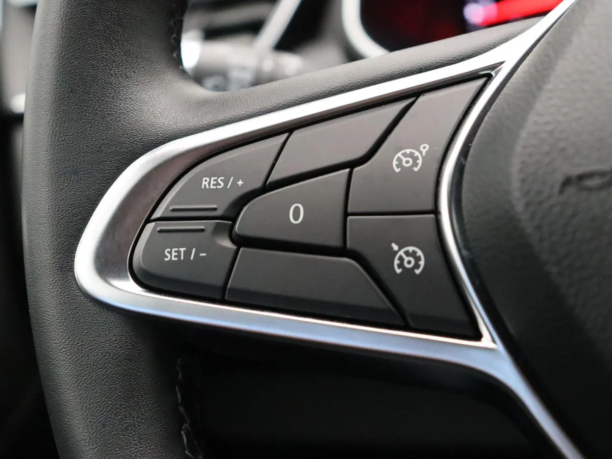 TCe 100pk Business Zen | Airco | Multimediasysteem met Android Auto en Apple Carplay | Cruise Control |