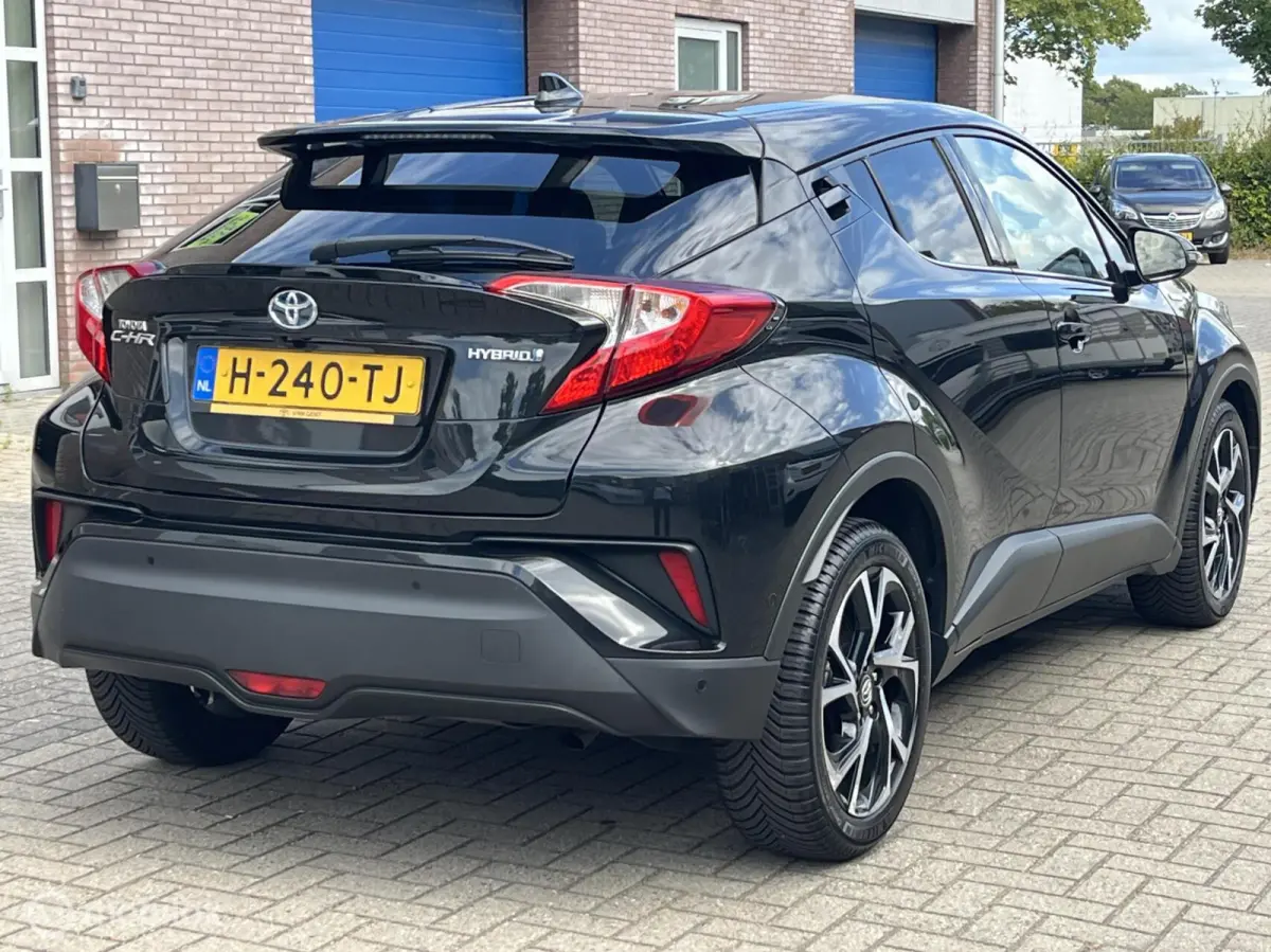 1.8 Hybrid Executive Ultimate Bouwjaar 2019, LED, Camera, Navi, 100% Dealer onderhouden!