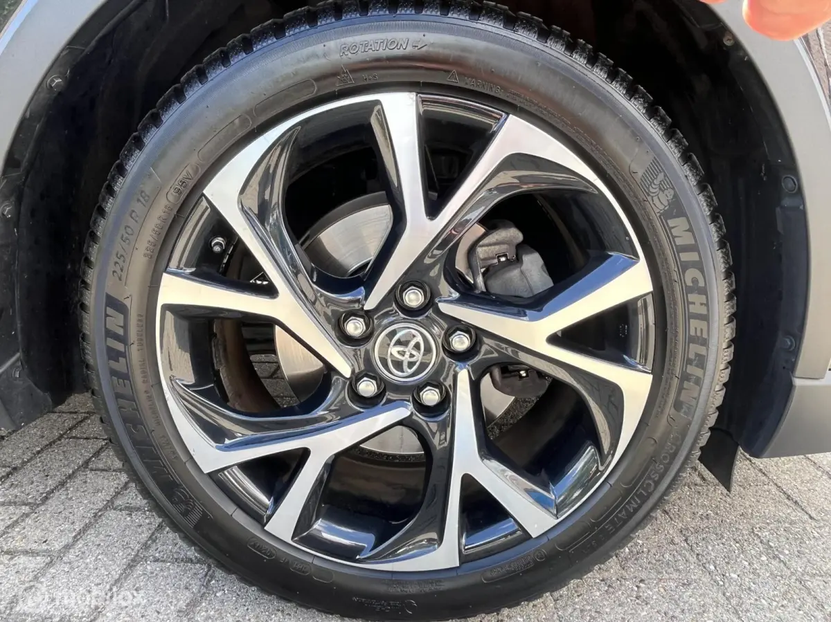1.8 Hybrid Executive Ultimate Bouwjaar 2019, LED, Camera, Navi, 100% Dealer onderhouden!