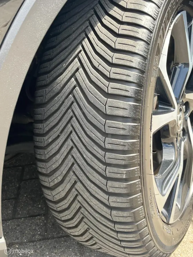 1.8 Hybrid Executive Ultimate Bouwjaar 2019, LED, Camera, Navi, 100% Dealer onderhouden!