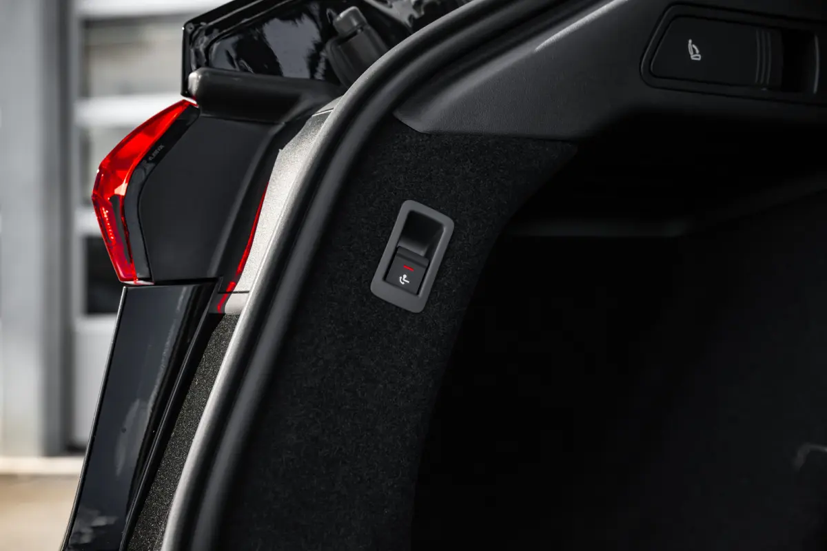 S edition | Audi smartphone interface | Comfortsleutel | Elektrisch instelbare voorstoelen