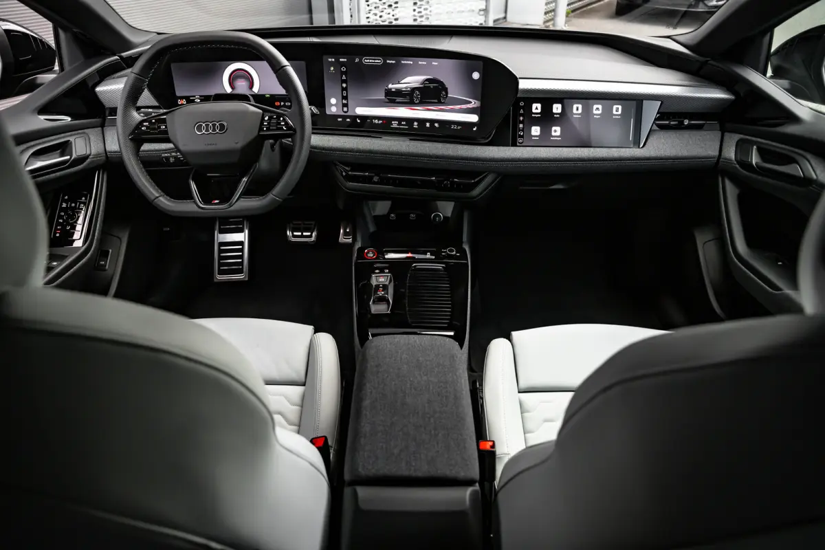 S edition | Audi smartphone interface | Comfortsleutel | Elektrisch instelbare voorstoelen