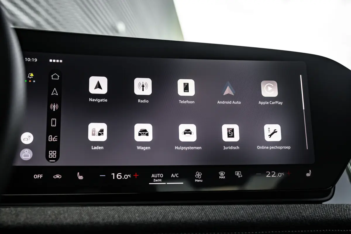 S edition | Audi smartphone interface | Comfortsleutel | Elektrisch instelbare voorstoelen