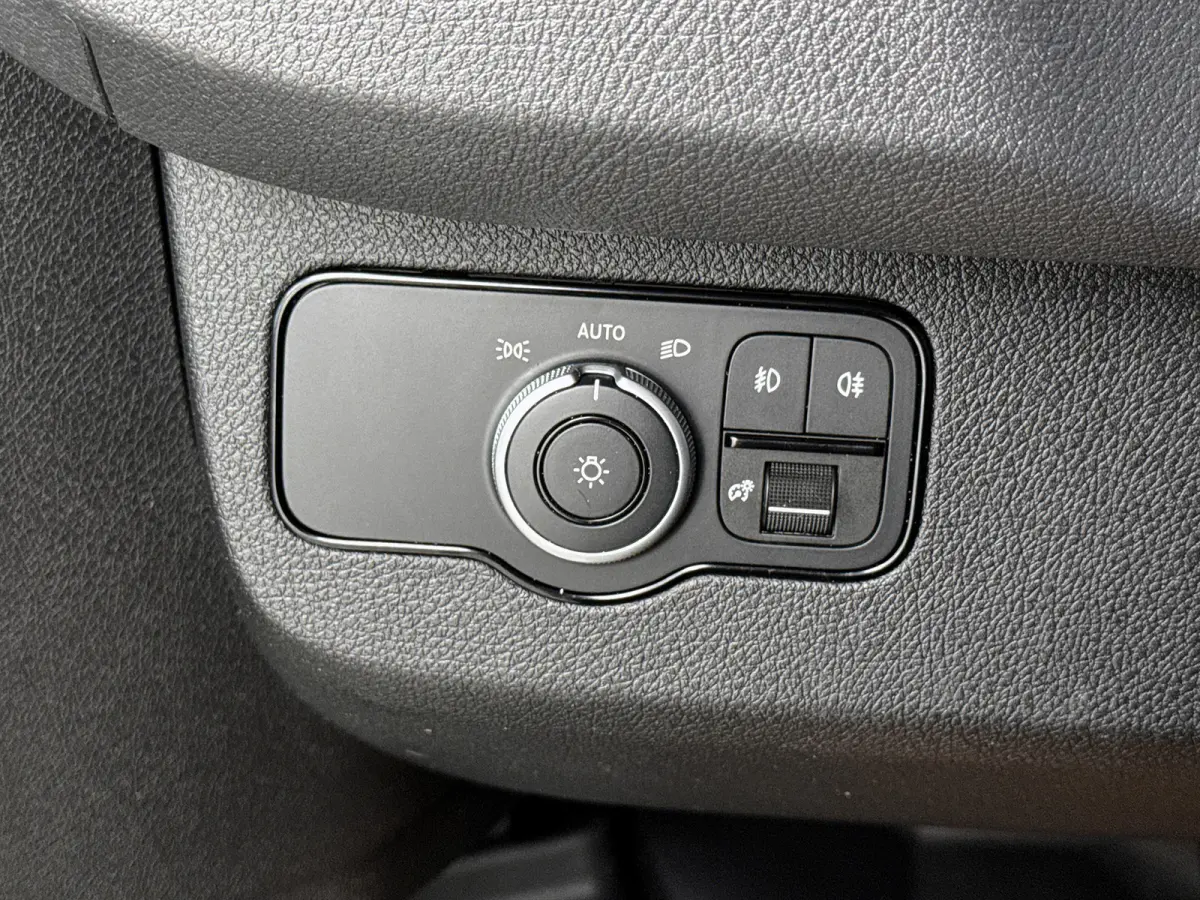 317 CDI L2H2 Pro Led Navigatie Luchtgeveerde stoel Stoelverwarming Camera