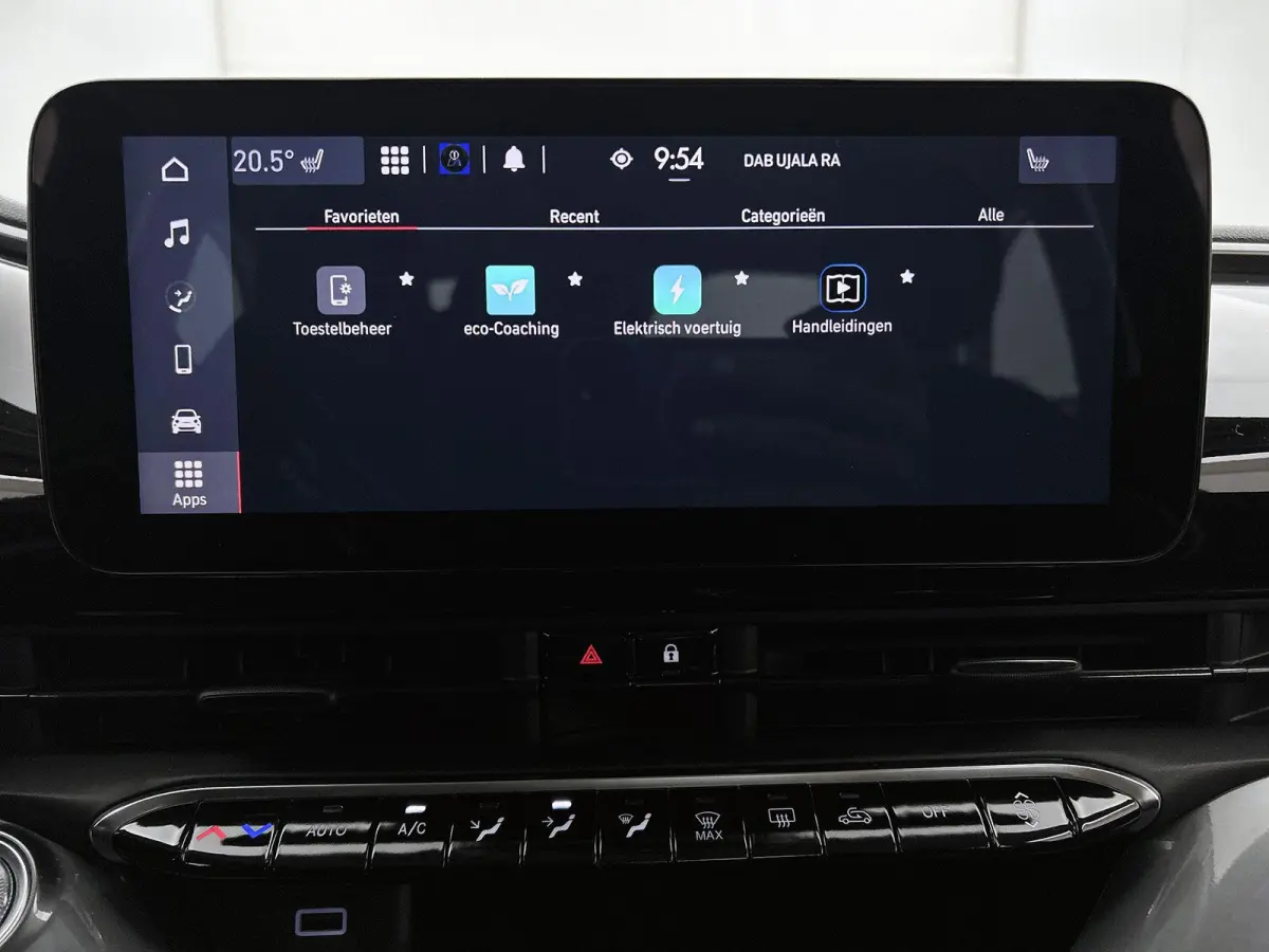 118pk Urban 42 kWh Automaat | LAGE KM | Apple Carplay/Android Auto | Climate Control | Camera | Dodehoekdetectie | Stoelverwarming |