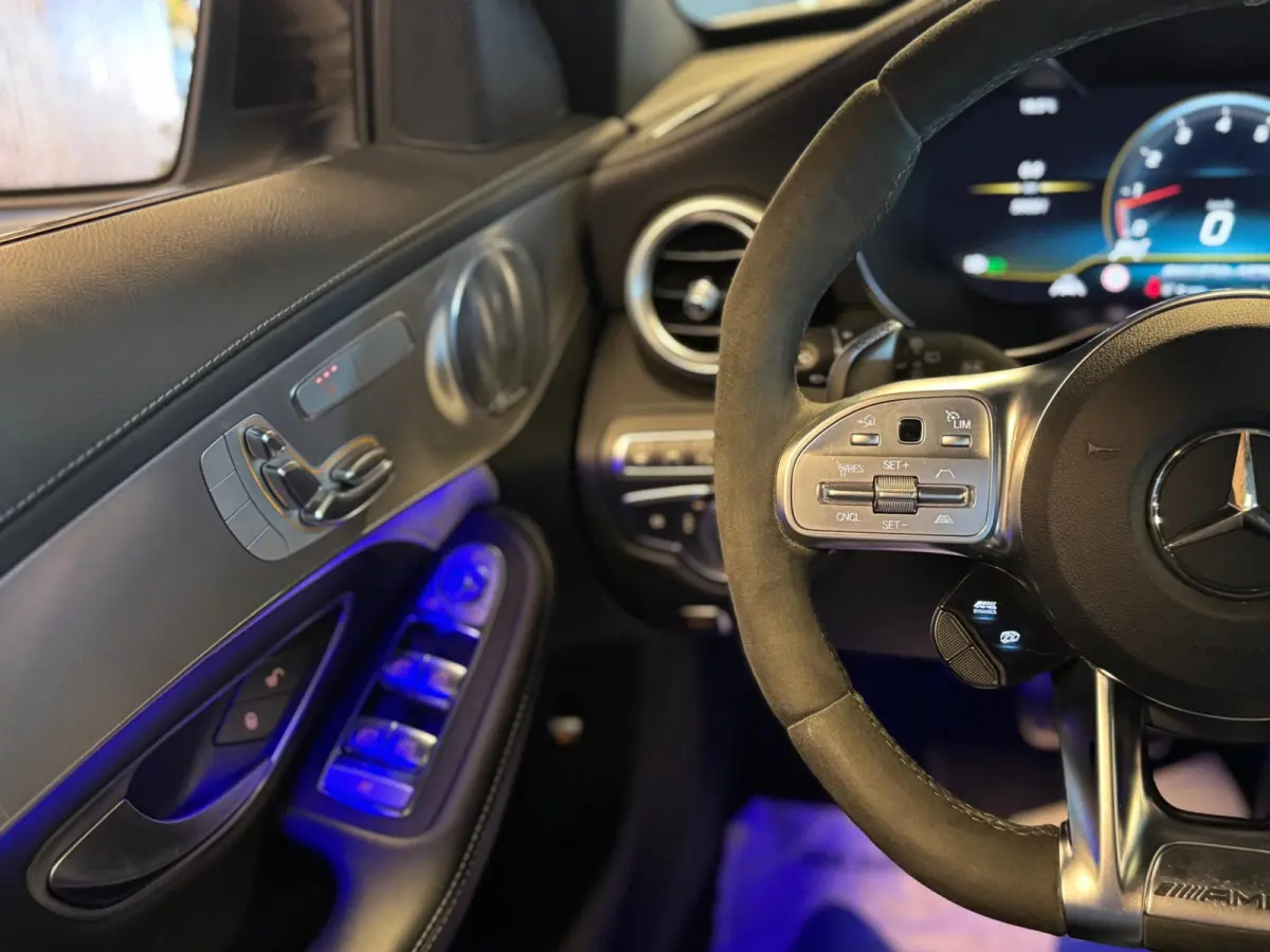 AMG C63 S Keramisch / Kuip / 360 camera / Sfeerverlichting / Memory / Panoramadak