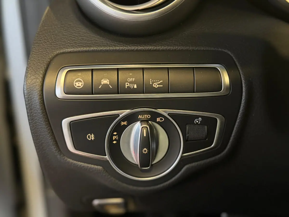 AMG C63 S Keramisch / Kuip / 360 camera / Sfeerverlichting / Memory / Panoramadak