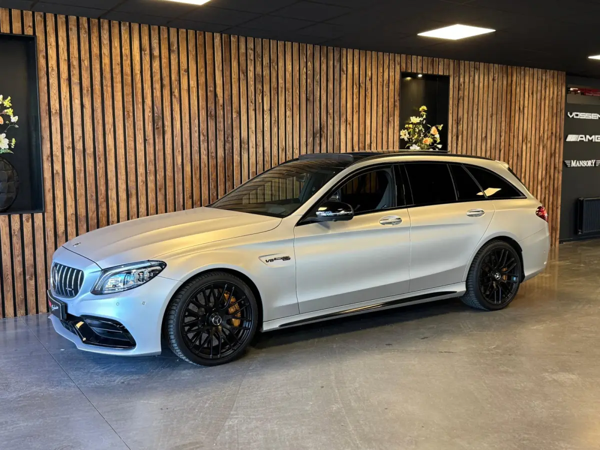 AMG C63 S Keramisch / Kuip / 360 camera / Sfeerverlichting / Memory / Panoramadak