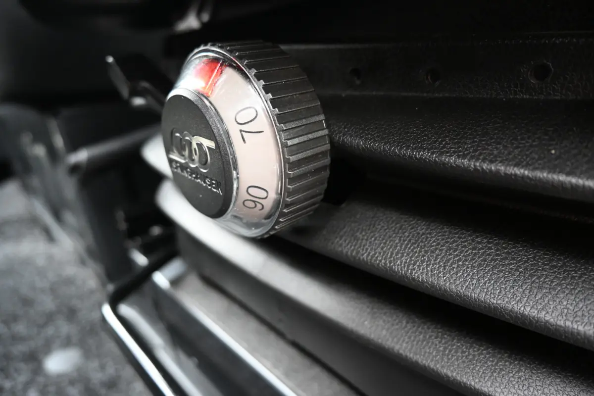 317 CDI L2H2 Pro LED, Geveerde stoel, Navigatie met camera