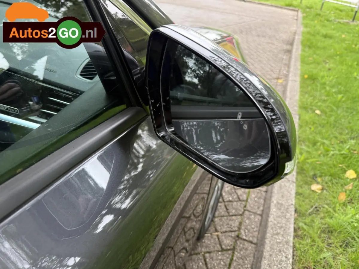 1.6 GDi Hybrid ExecutiveLine I Leder I dig cockpit I apple carplay android I opendak I stoel en stuur verw. I Camera I rijklaar I