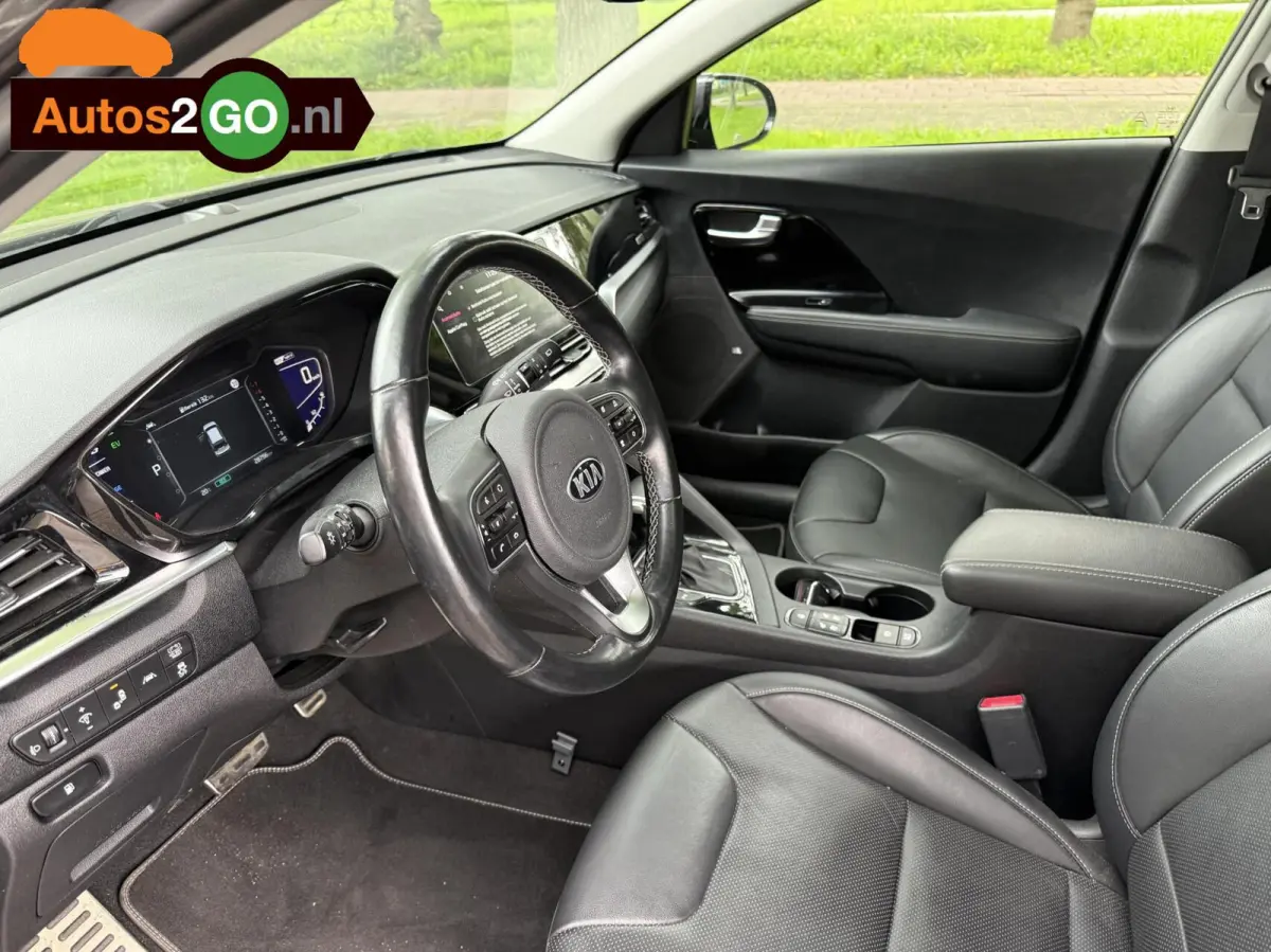 1.6 GDi Hybrid ExecutiveLine I Leder I dig cockpit I apple carplay android I opendak I stoel en stuur verw. I Camera I rijklaar I