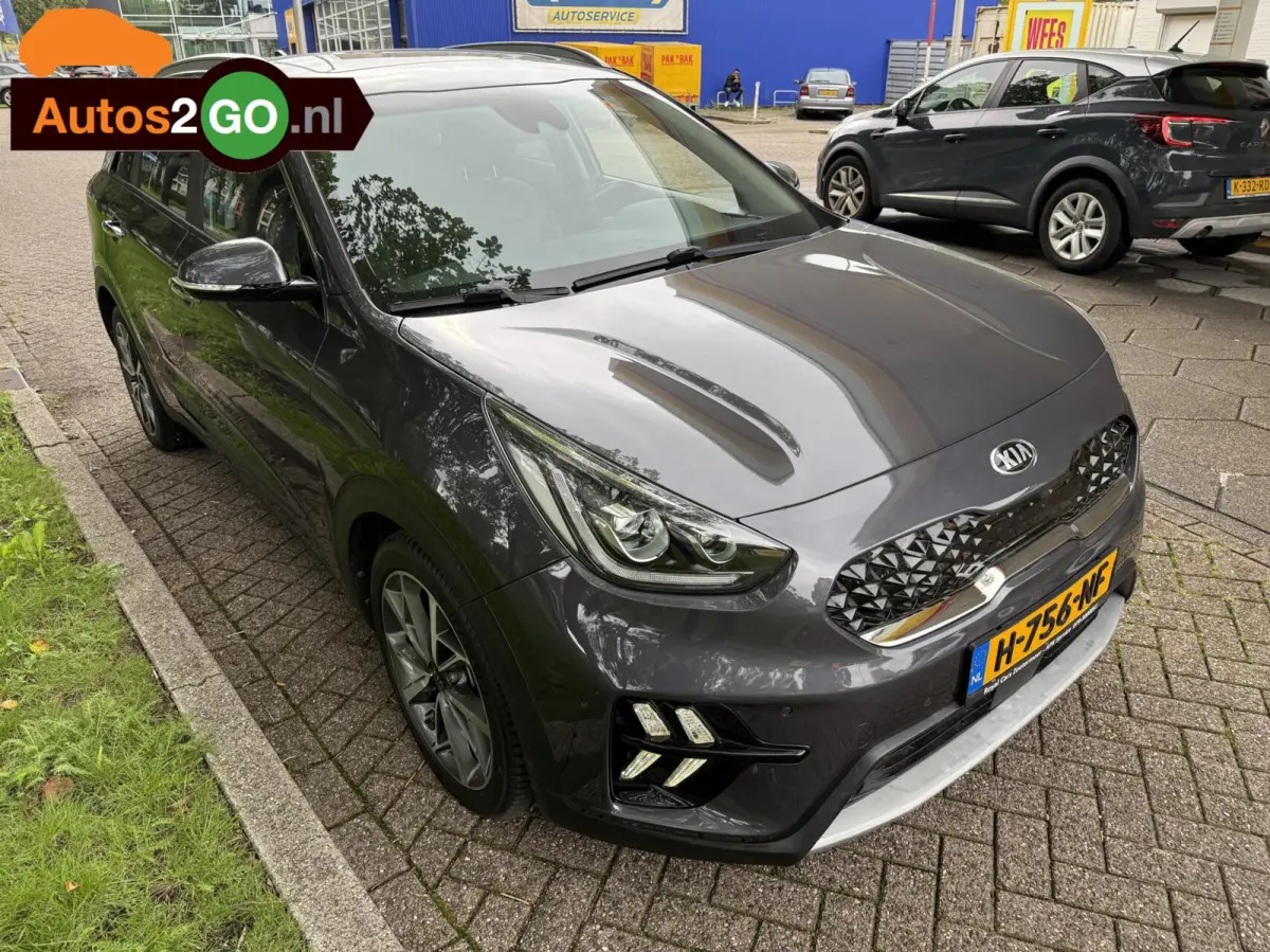 1.6 GDi Hybrid ExecutiveLine I Leder I dig cockpit I apple carplay android I opendak I stoel en stuur verw. I Camera I rijklaar I