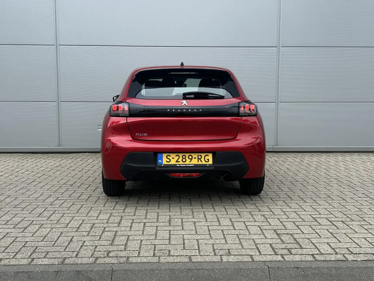 1.2 PureTech Active Pack | Parkeerhulp | Cruise Control | 1e eigenaar | Apple CarPlay/Android Auto