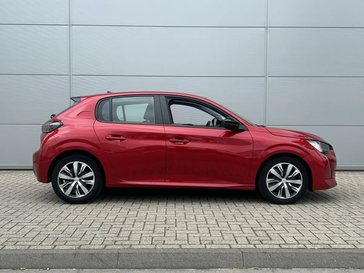 1.2 PureTech Active Pack | Parkeerhulp | Cruise Control | 1e eigenaar | Apple CarPlay/Android Auto