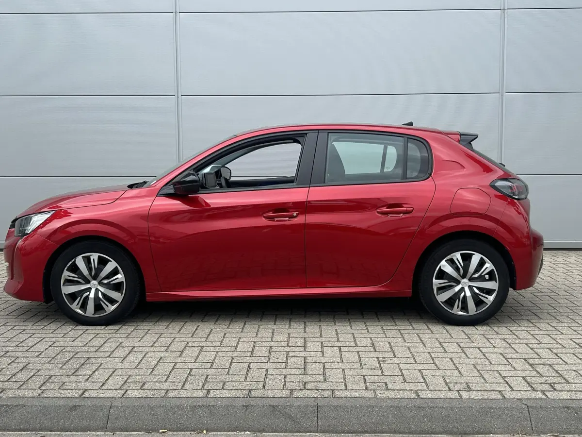 1.2 PureTech Active Pack | Parkeerhulp | Cruise Control | 1e eigenaar | Apple CarPlay/Android Auto