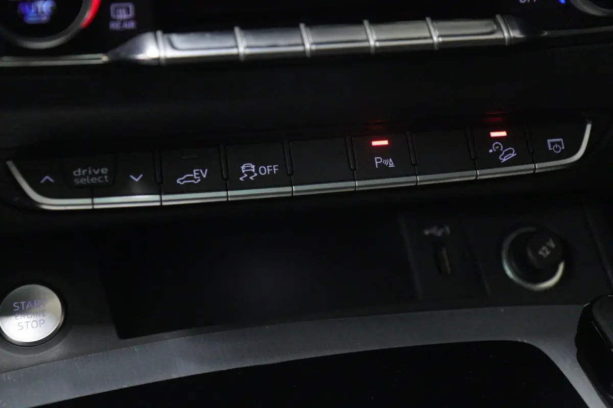 50 TFSI e S edition Competition PANO/CARPLAY/ACC/KEYLESS/VOL