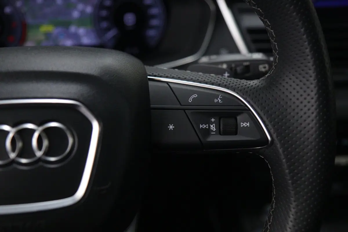 50 TFSI e S edition Competition PANO/CARPLAY/ACC/KEYLESS/VOL