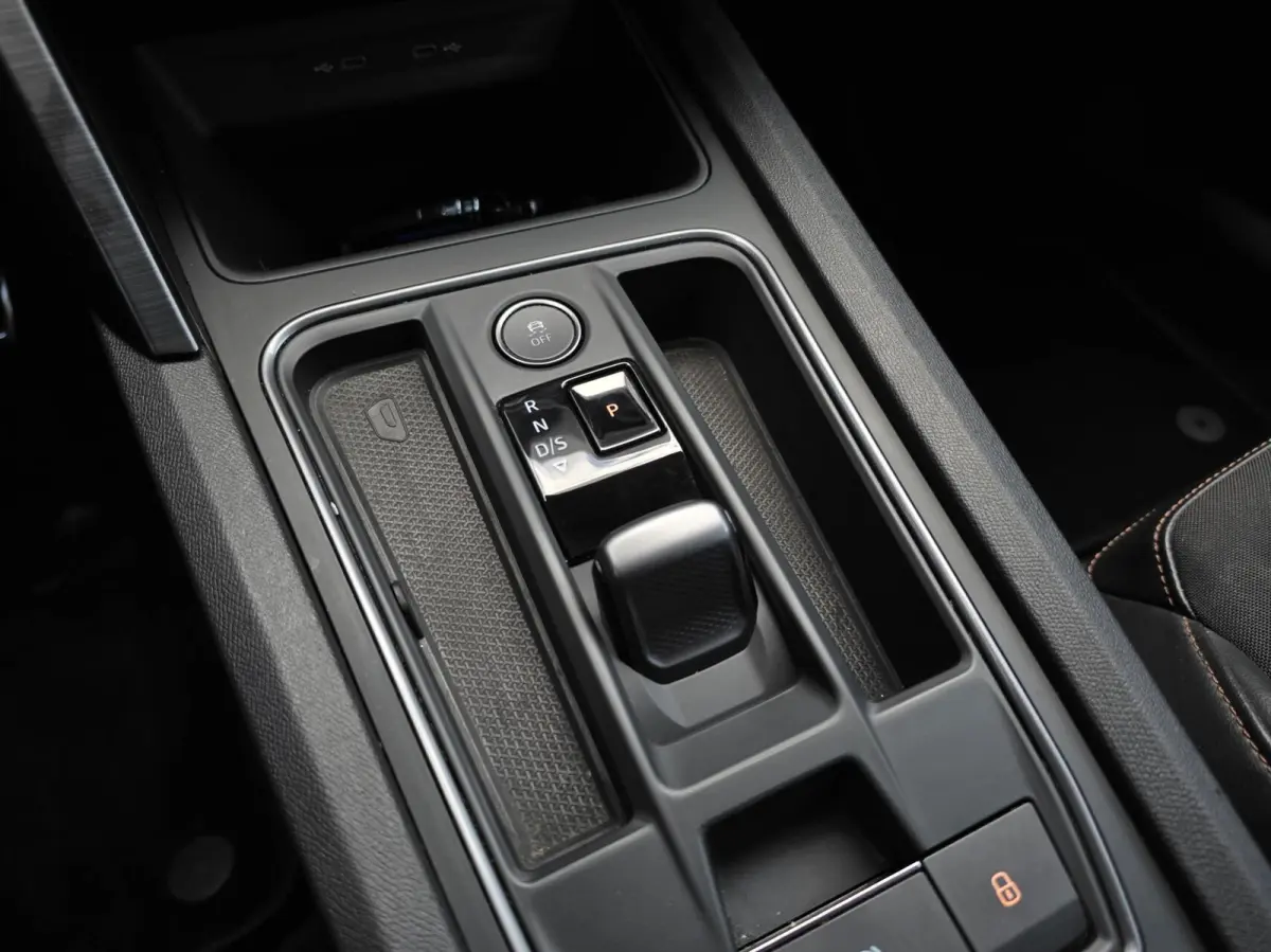 1.4 e-Hybrid VZ Copper Edition
