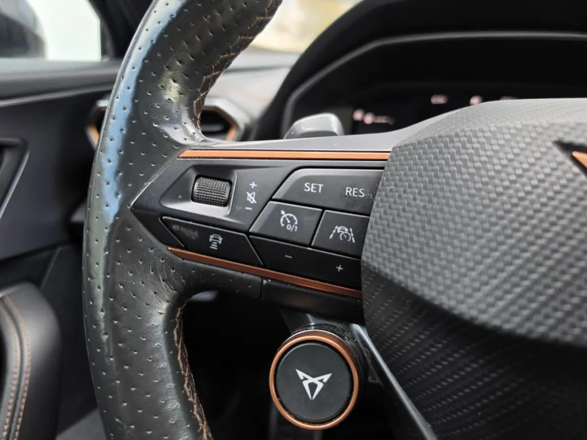 1.4 e-Hybrid VZ Copper Edition