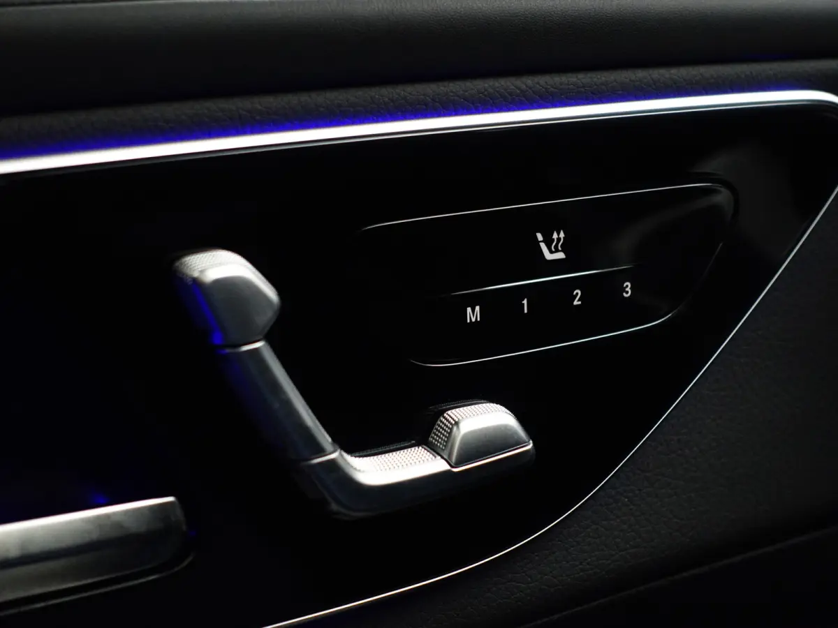 400e 4MATIC AMG Line- Achteras besturing, Burmester Audio, Head Up, Panoramadak, Carbon, Sfeerverlichting