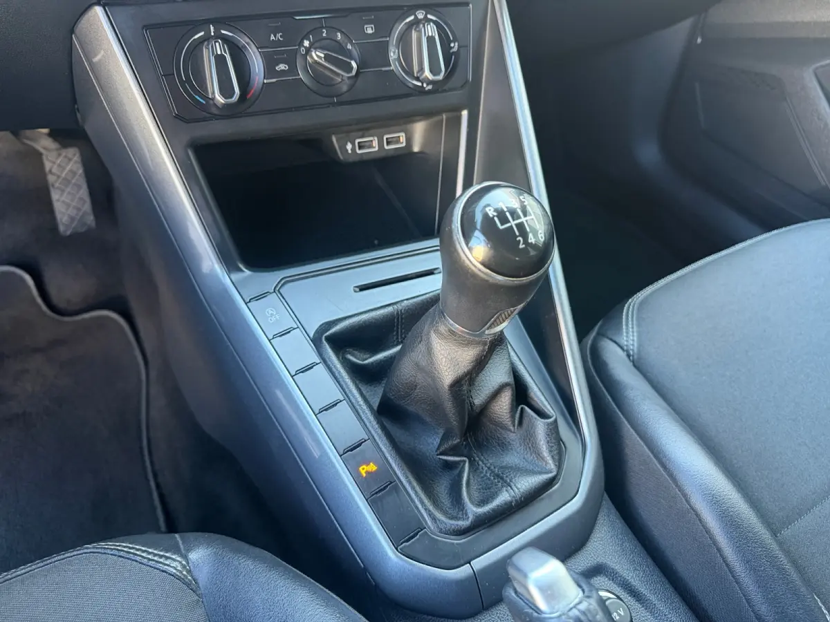 1.0 TSI Highline- Sport Interieur, Carplay, Android Auto, Navigatie, Privacy Glass