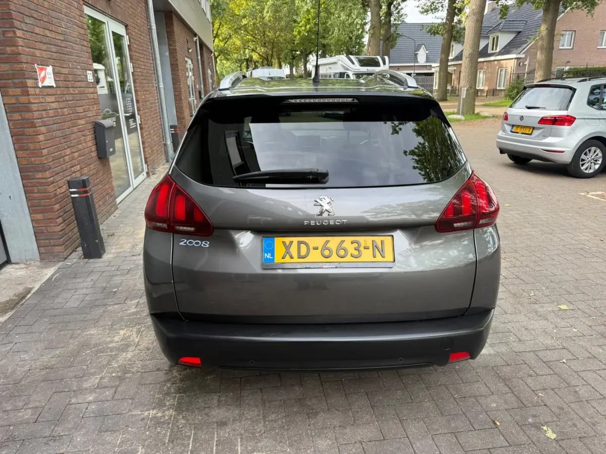 1.2 PureTech Active|AIRCO|NAVI|NIEUWE APK