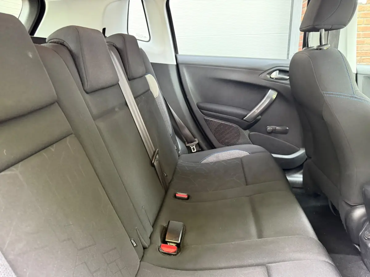 1.2 PureTech Active|AIRCO|NAVI|NIEUWE APK