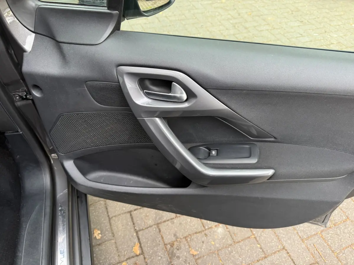 1.2 PureTech Active|AIRCO|NAVI|NIEUWE APK