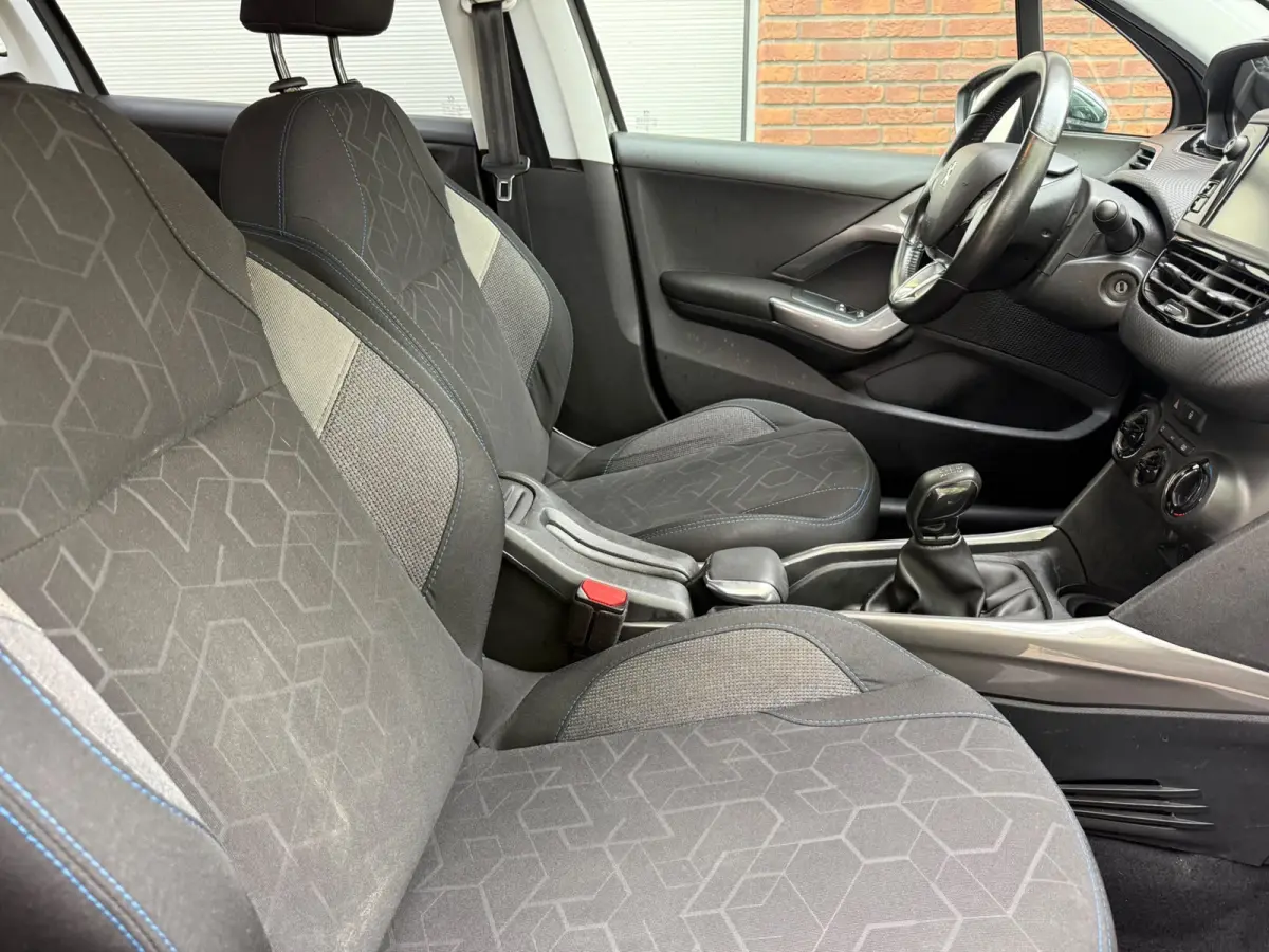 1.2 PureTech Active|AIRCO|NAVI|NIEUWE APK