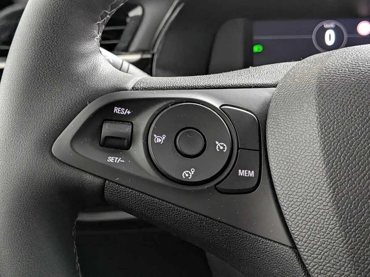 1.2 TURBO 100PK ELEGANCE / CAMERA / NAVI / AIRCO / LED / PDC / BLUETOOTH / CRUISECONTROL / 2E EIGENAAR / SCHITTERENDE STAAT !!