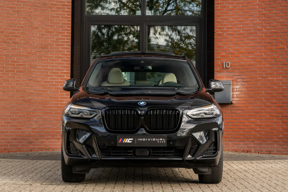 xDrive30e M-Sport ACC Panorama HuD Trekhaak Leder