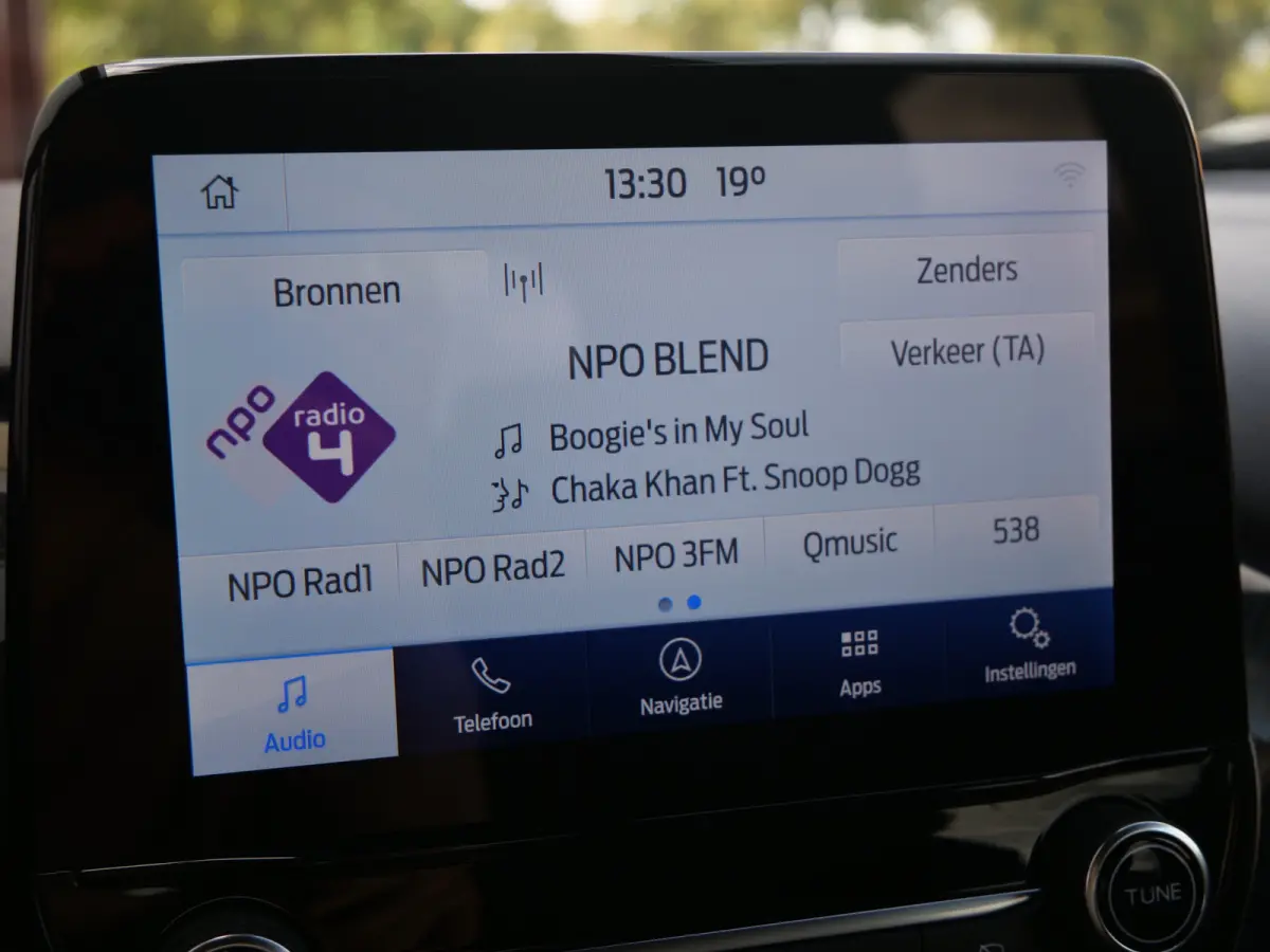 1.0 EcoBoost Mild Hybrid ST-Line 125 Pk Navi / DAB / Apple Carplay / 17 inch