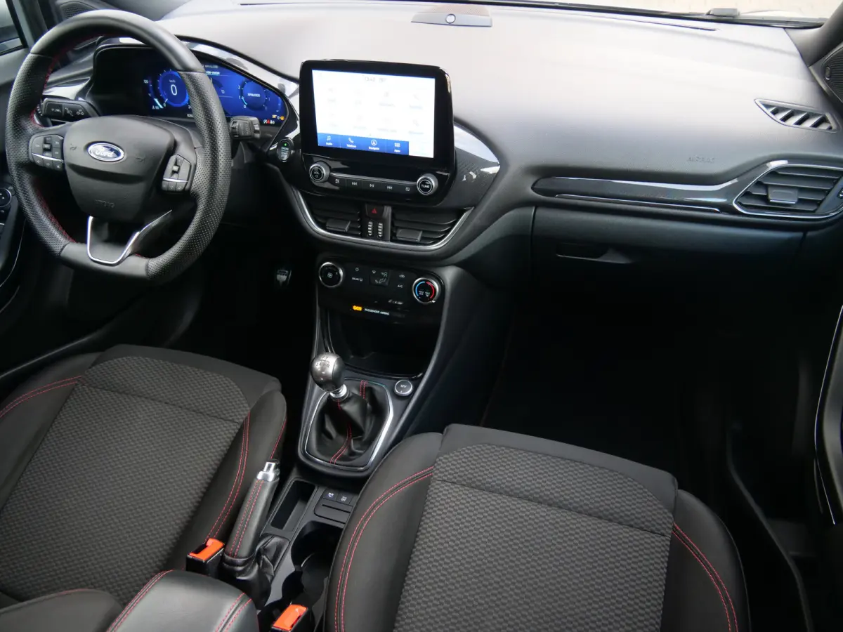 1.0 EcoBoost Mild Hybrid ST-Line 125 Pk Navi / DAB / Apple Carplay / 17 inch