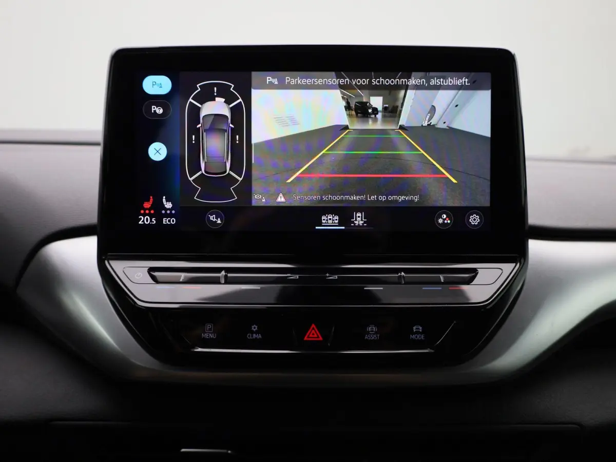 Pro 77 kWh 204 PK| GERESERVEERD | Dealeronderhouden | Navigatie | Stoelverwarming | Stuurwielverwarming | Achteruitrijcamera | Parkeersensoren | Keyless Access