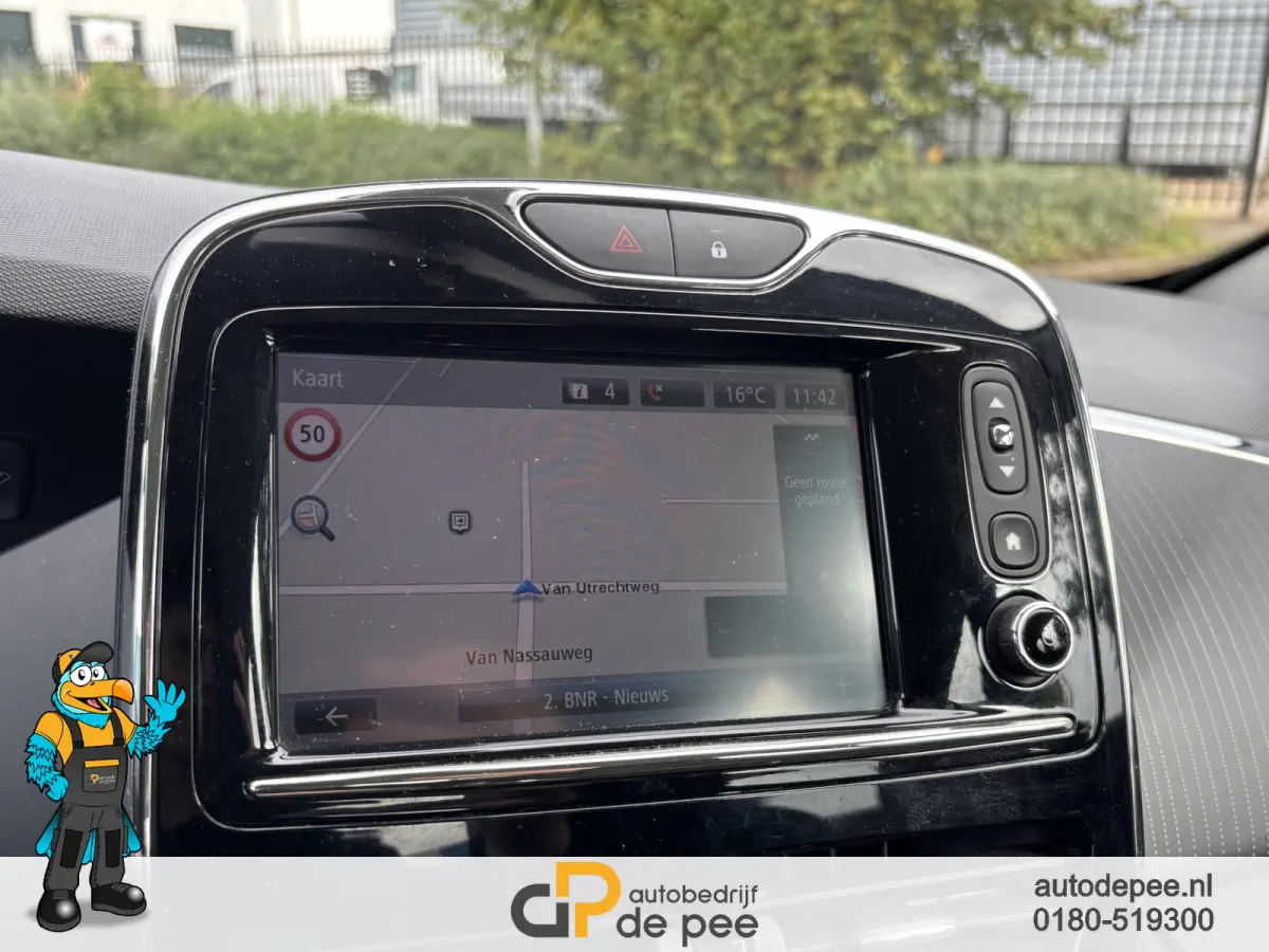R90 Intens 41 kWh incl. accu GARANTIE/KOOPACCU SOH 82%/CRUISE/CLIMA/NAVI/LICHTMETAAL rijklaarprijs!