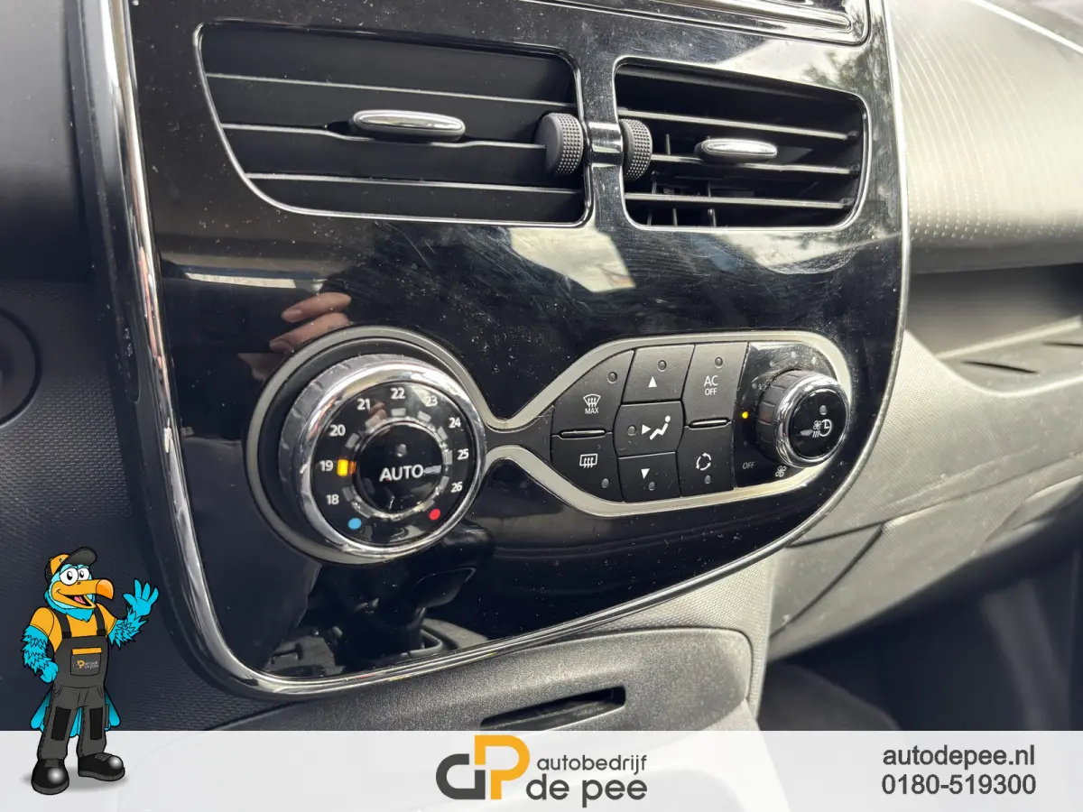 R90 Intens 41 kWh incl. accu GARANTIE/KOOPACCU SOH 82%/CRUISE/CLIMA/NAVI/LICHTMETAAL rijklaarprijs!