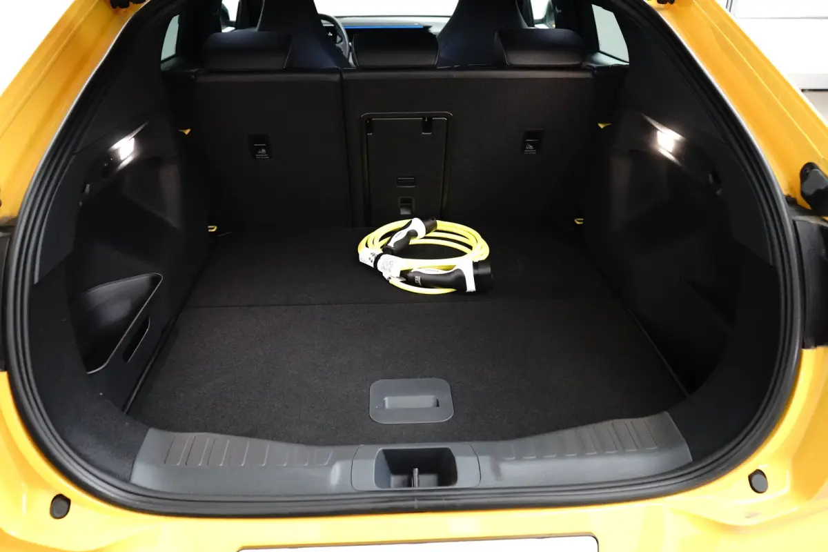 Premium Extended Range AWD 77 kWh