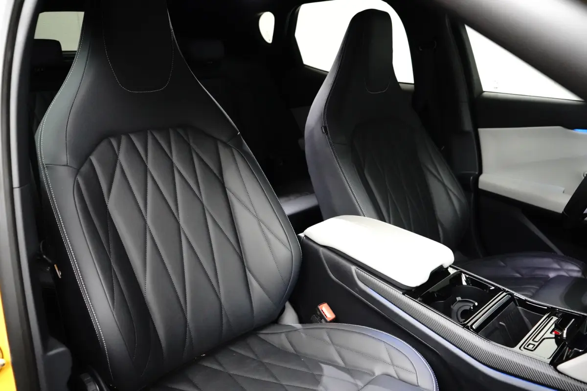 Premium Extended Range AWD 77 kWh