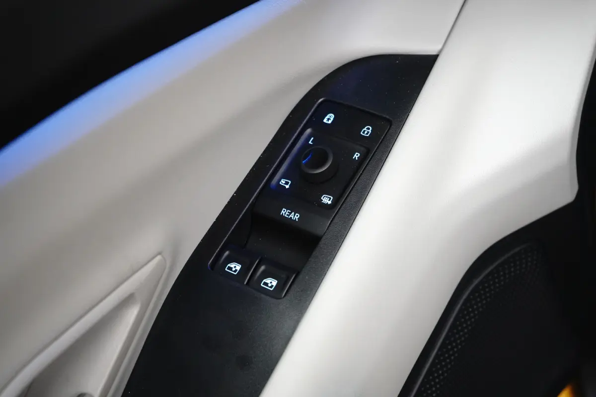 Premium Extended Range AWD 77 kWh