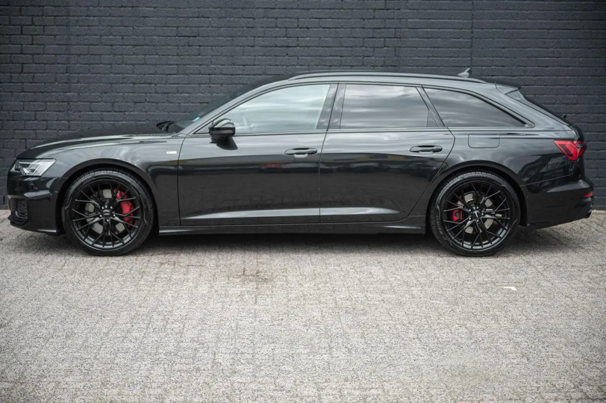 55 TFSI e quattro Competition TREKHAAK 21INCH CAMERA