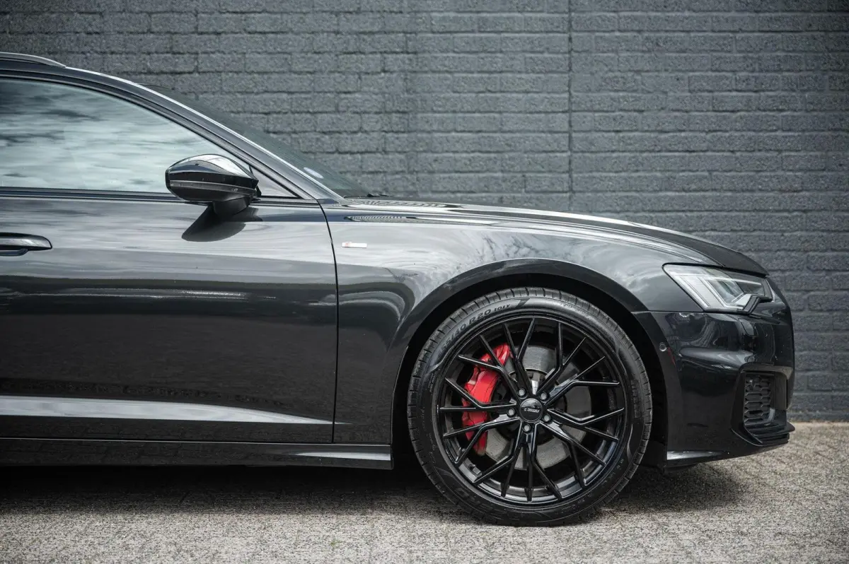 55 TFSI e quattro Competition TREKHAAK 21INCH CAMERA