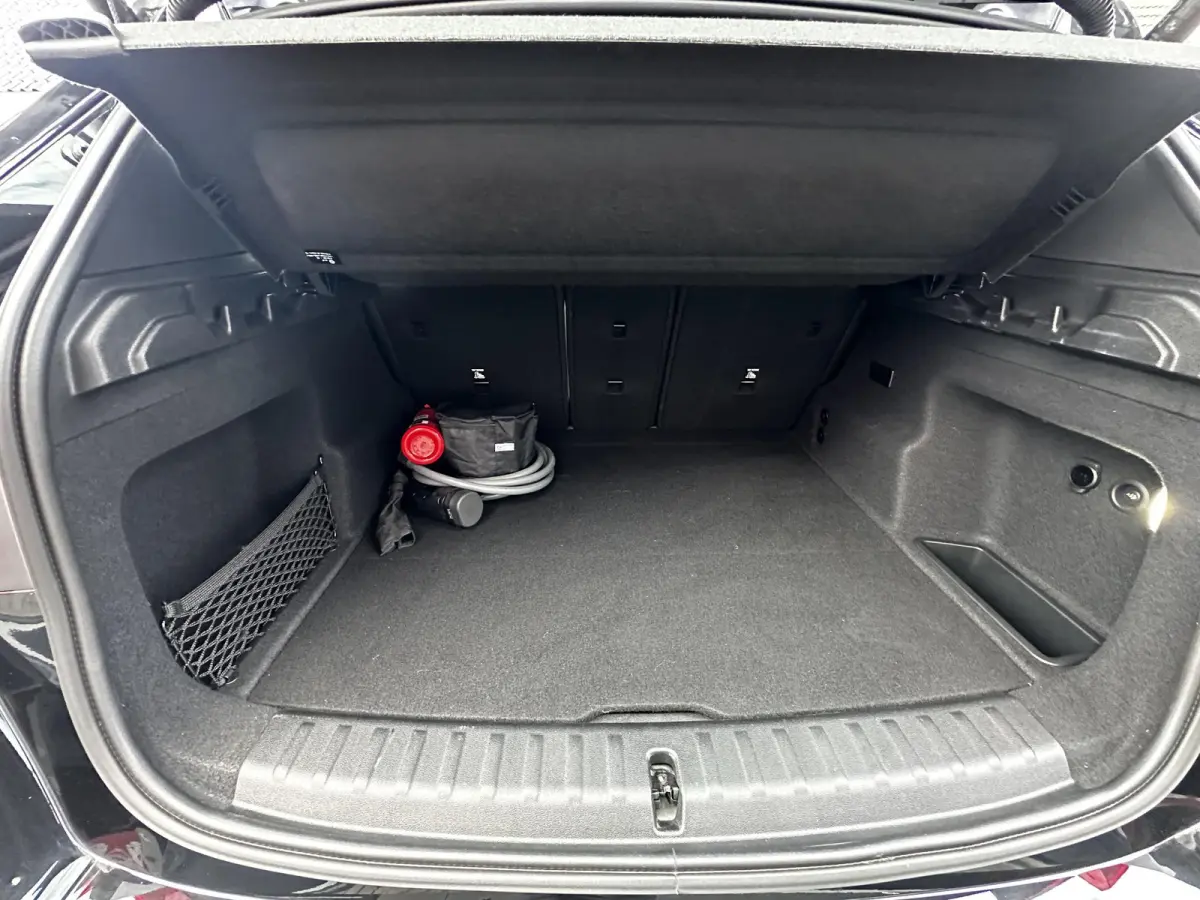 xDrive30 67 kWh M Sport Edition