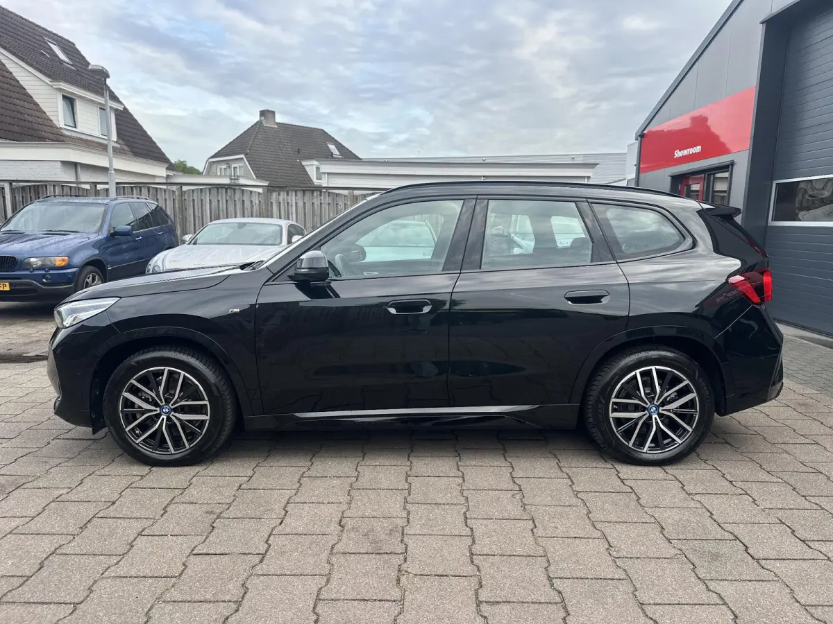 xDrive30 67 kWh M Sport Edition