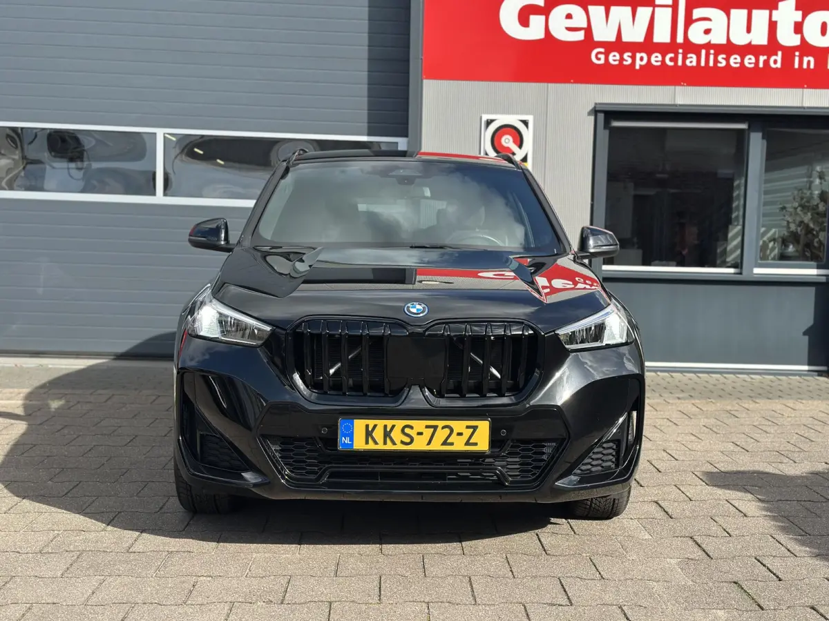 xDrive30 67 kWh M Sport Edition
