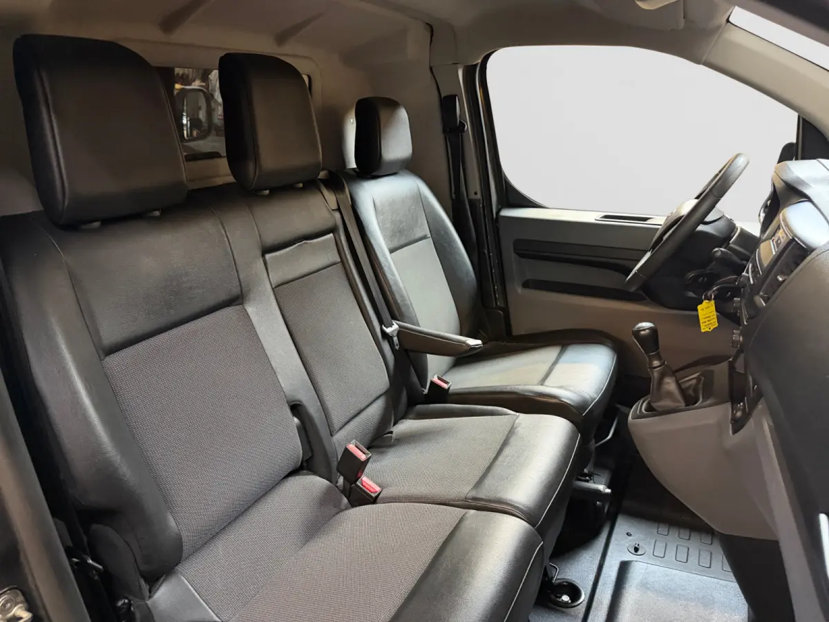 1.6 D-4D Cool Comfort Euro 6- NAP 91dkm, 3 Pers, Leder Interieur, Trekhaak, Cruise, Bluetooth Multimedia