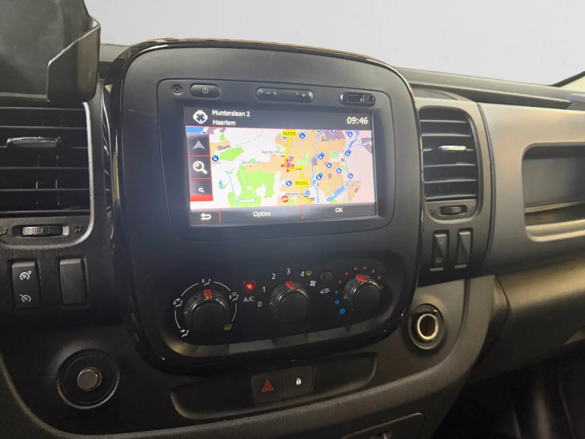 1.6 CDTI L2H1 Edition Euro 6 3 Pers, Design Leder, Navigatie, Trekhaak, Led, Park Assist