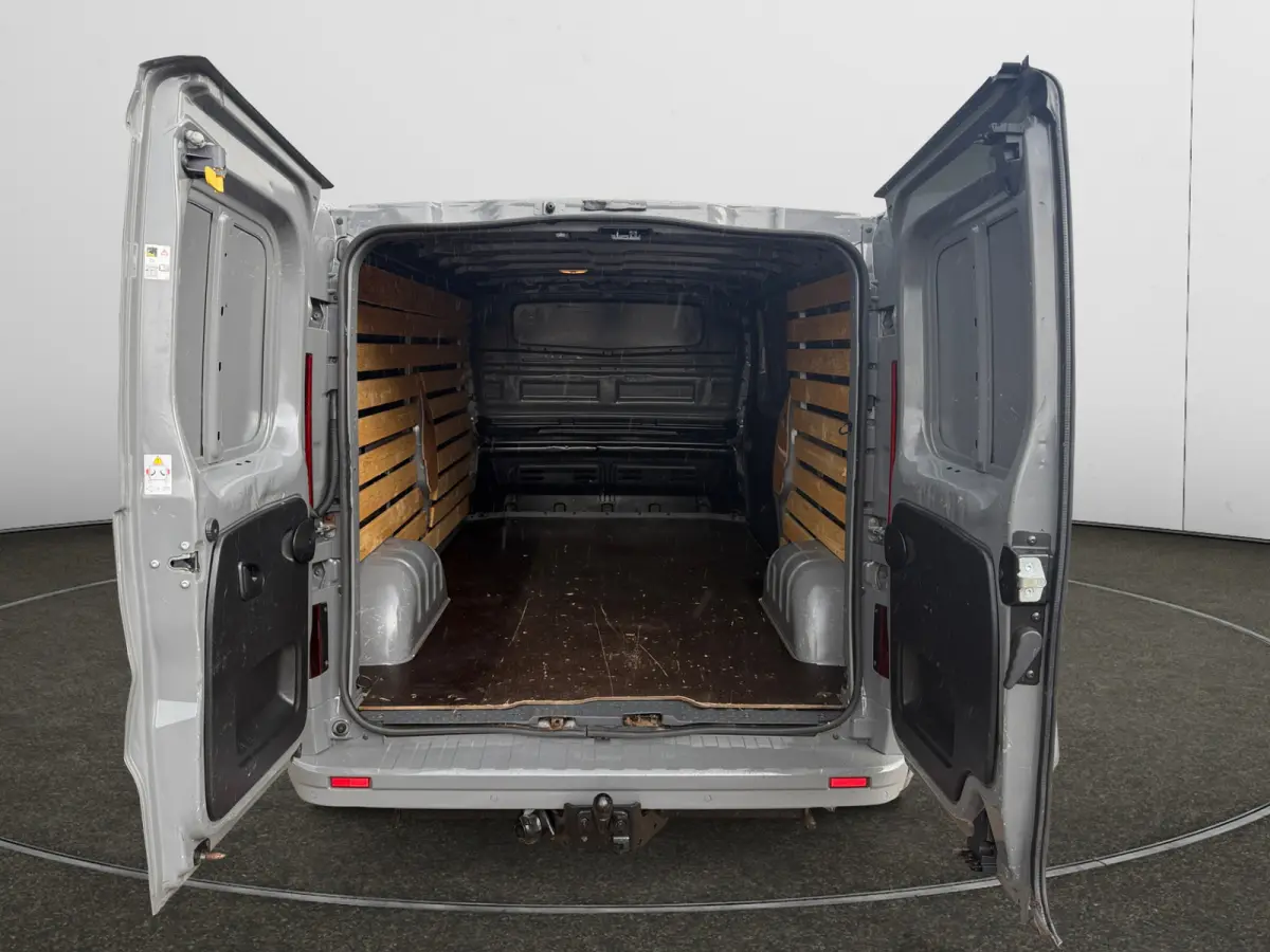 1.6 CDTI L2H1 Edition Euro 6 3 Pers, Design Leder, Navigatie, Trekhaak, Led, Park Assist
